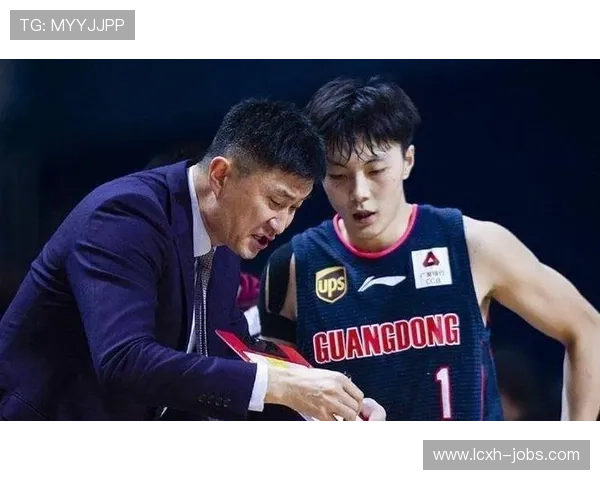 广东男篮热身赛后卫爆发20+新生背后感谢杜锋信任与支持 广东男篮热身赛后卫爆发20+新生背后感谢杜锋信任与支持